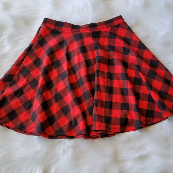 Skirt - Picture 1 of 1